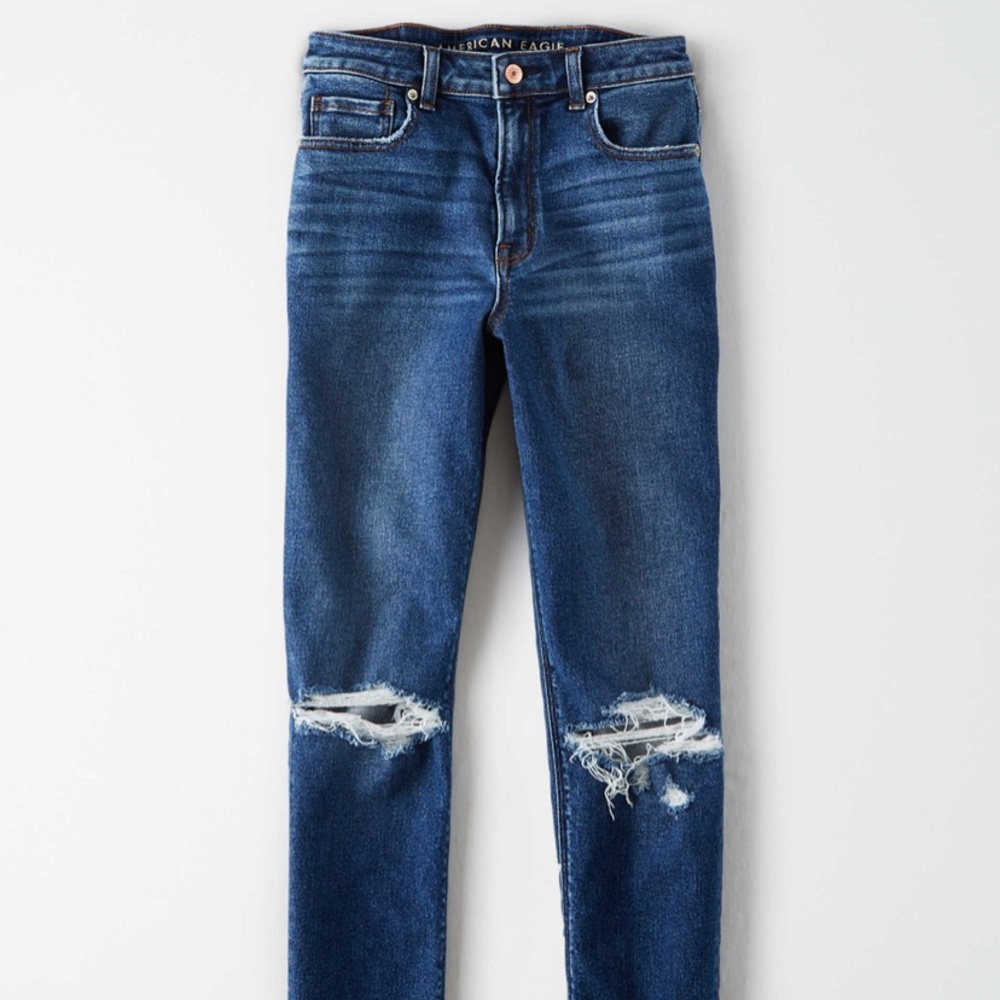 American Eagle mom jeans